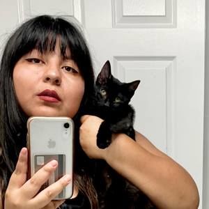 Meet your Posher, Vivian